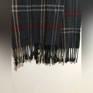 CEJON Soft Woven Fringed Scarf Mens Gray Red Beige Plaid Made in ITALY